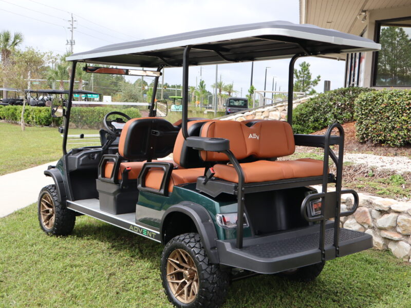 2024 Metallic Green 6 Seater Advanced EV