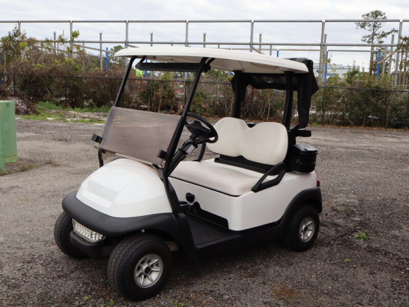 White Club Car