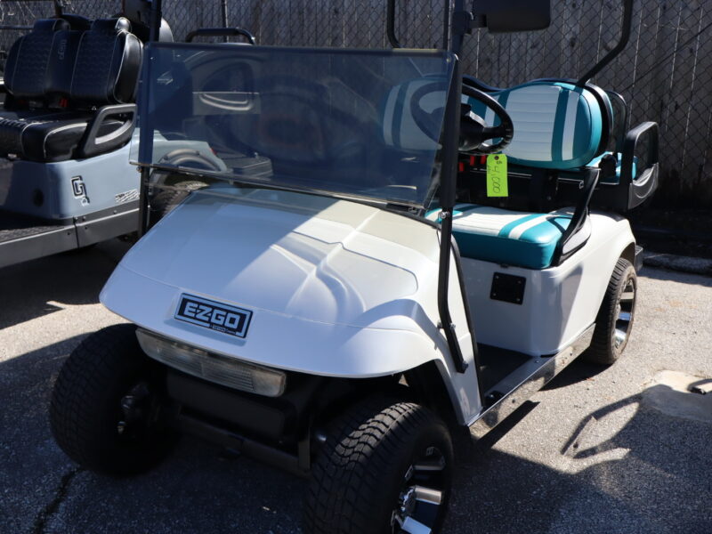 Pre-Owned 2011 4 Seater White EZGO TXT - $4,000