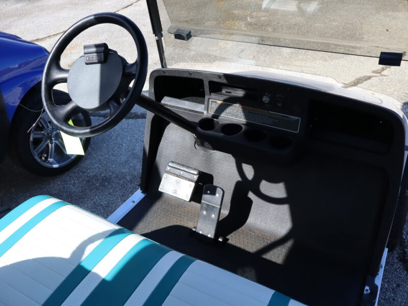 Pre-Owned 2011 4 Seater White EZGO TXT - $4,000